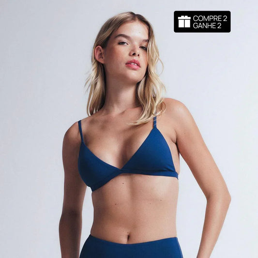 Compre 2 Tops Timeless Triangle e Ganhe + 2