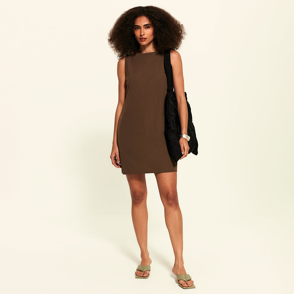 Vestido Curto Gola Canoa FutureForm Feminino