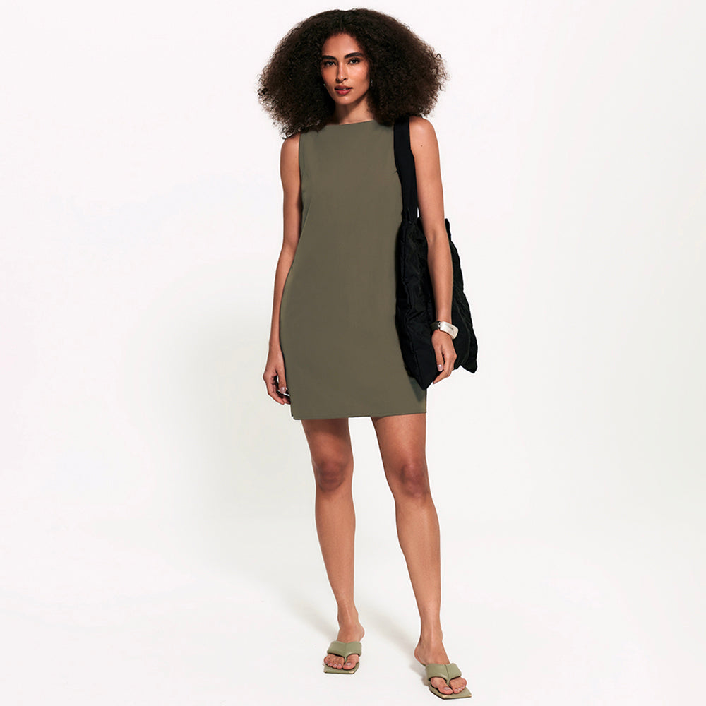 Vestido Curto Gola Canoa FutureForm® Feminino