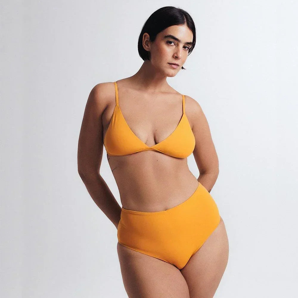 Conjunto Biquini Praia e Piscina | Top Triângulo e Calcinha Alta