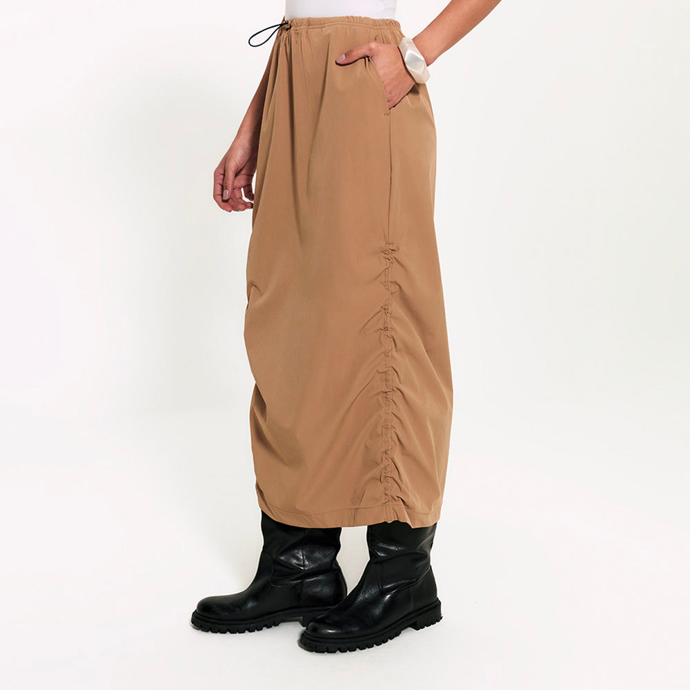 Saia Midi Tokyo FutureForm Feminino