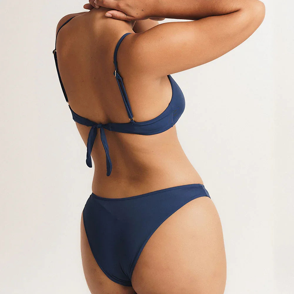 Azul Marinho