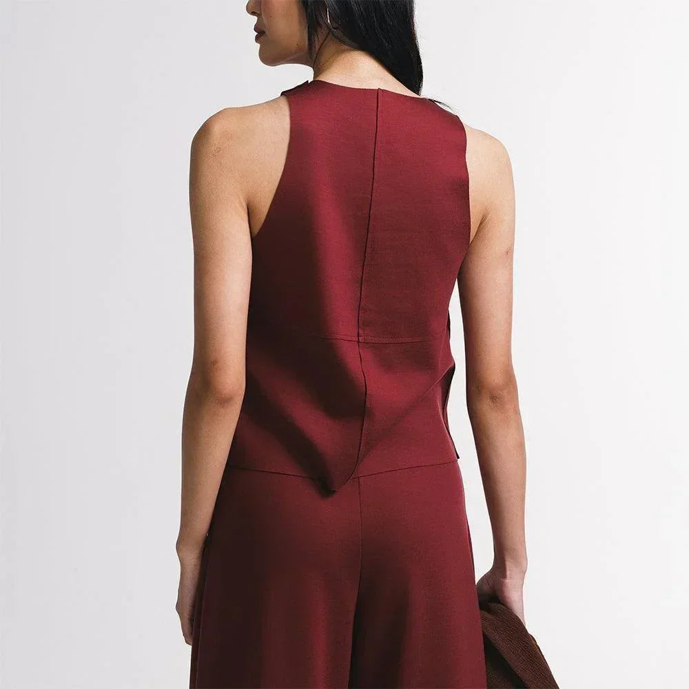 Minimal Top Feminino: design minimalista com tecido tech – Insider