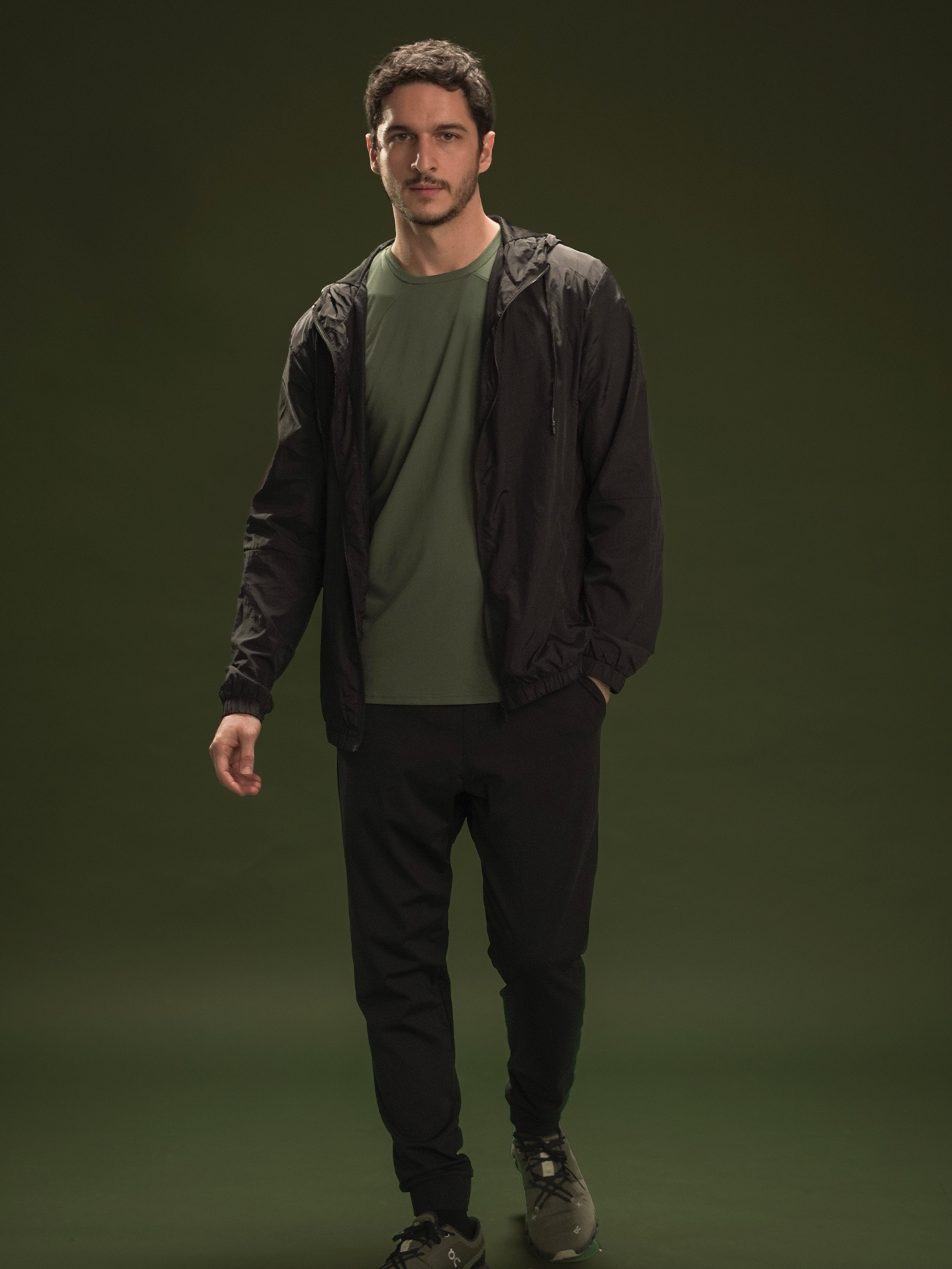 Buy Together - Performance T-Shirt 2.0 + Hybrid Jogger