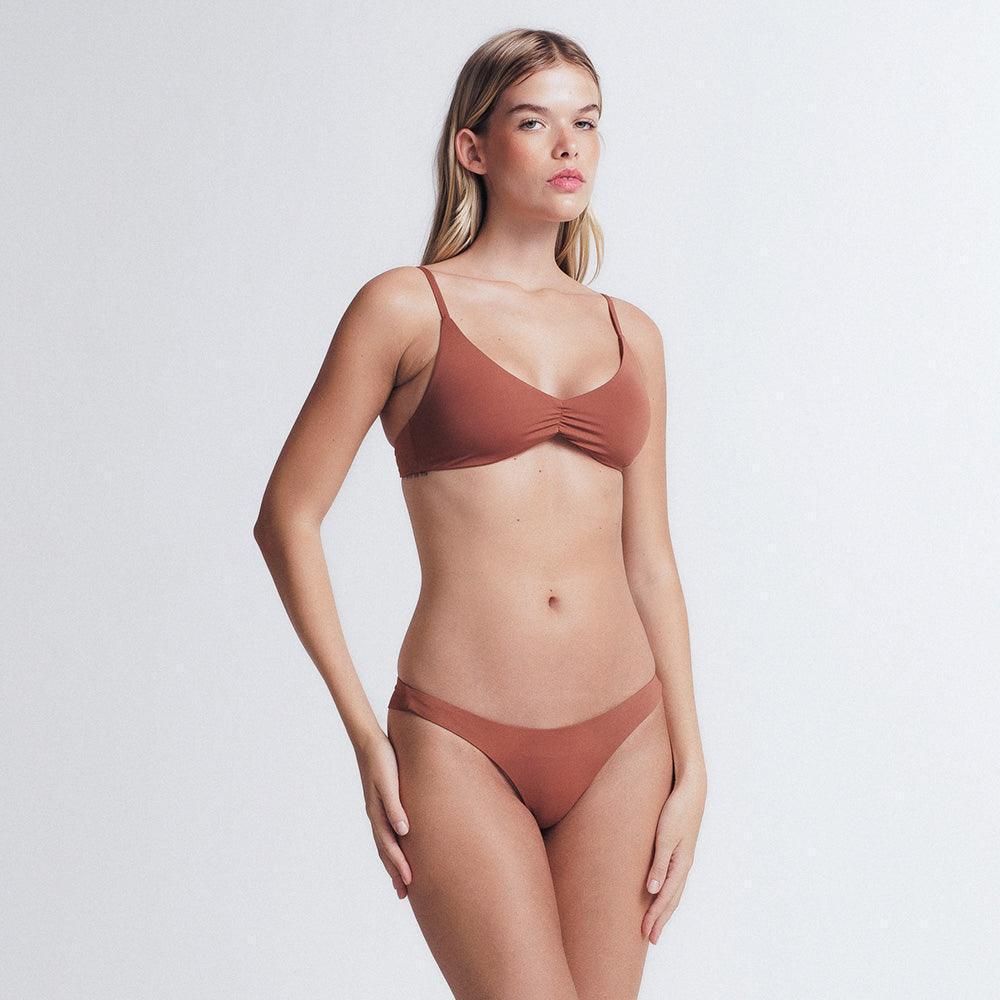 Conjunto Biquini Praia e Piscina | Top e Calcinha Asa Delta