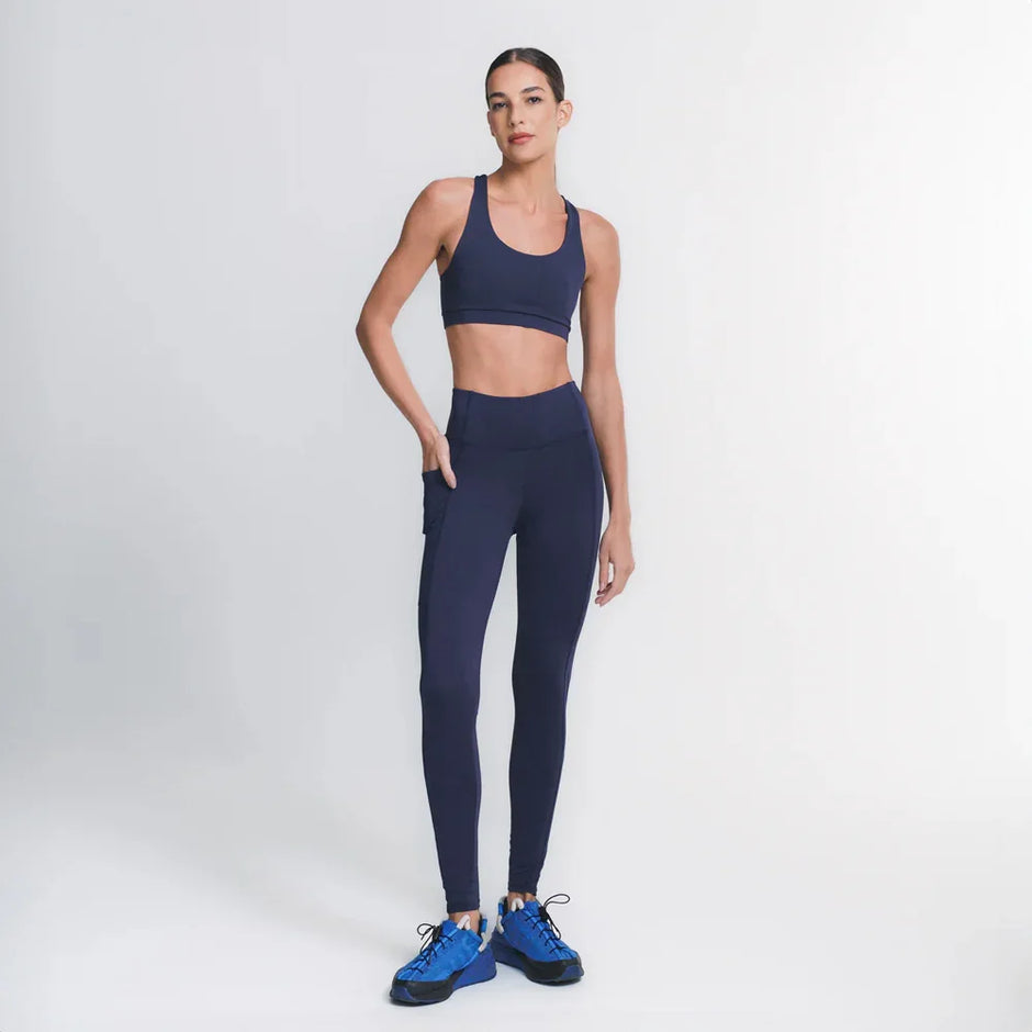 Kits de Roupas Femininas Funcionais e Tecnológicas | Insider