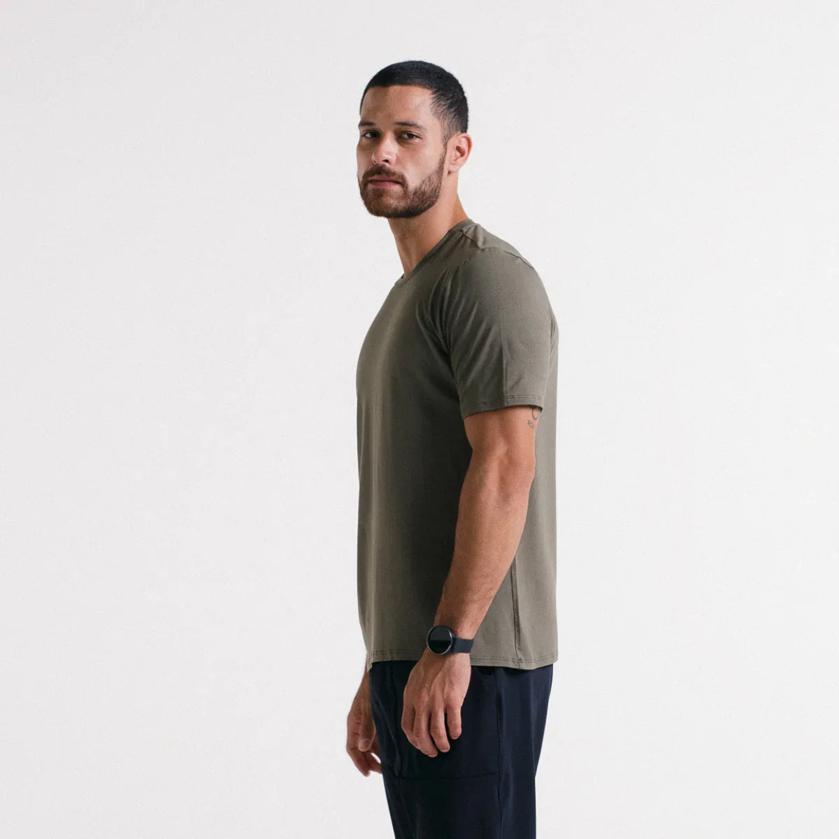 Daily T-Shirt: a escolha certa para a rotina prática e funcional – Insider